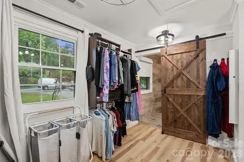 4 Beechwood Lakes Drive Hendersonville NC 28792