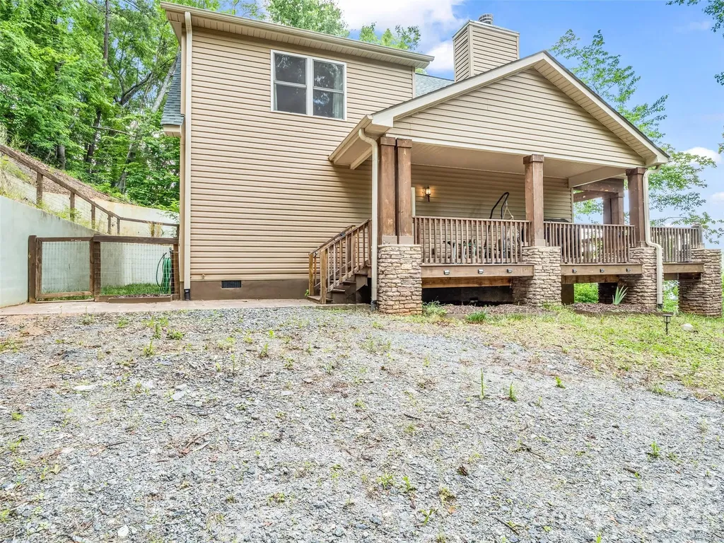227 Snug Harbor Circle Lake Lure NC 28746
