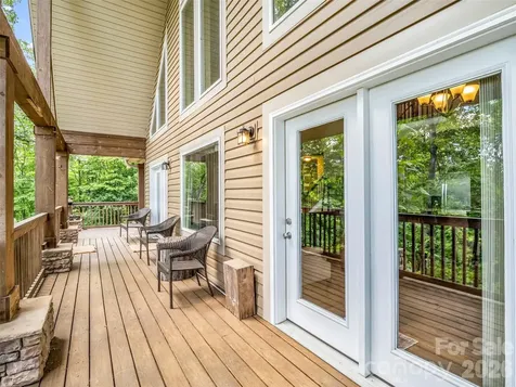 227 Snug Harbor Circle Lake Lure NC 28746