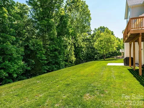 2172 Woodstream Road Harrisburg NC 28075