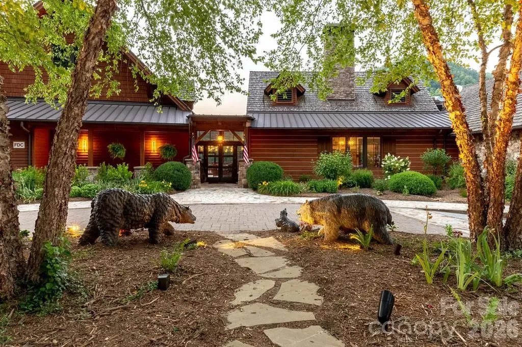 103 Southshore Drive Tuckasegee NC 28783