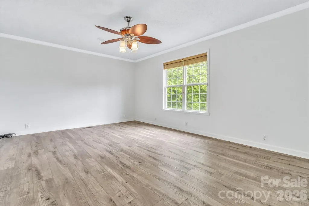 31 Trent Drive Leicester NC 28748