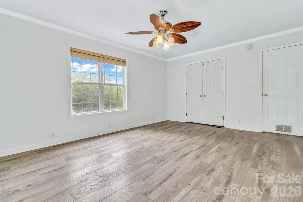 31 Trent Drive Leicester NC 28748