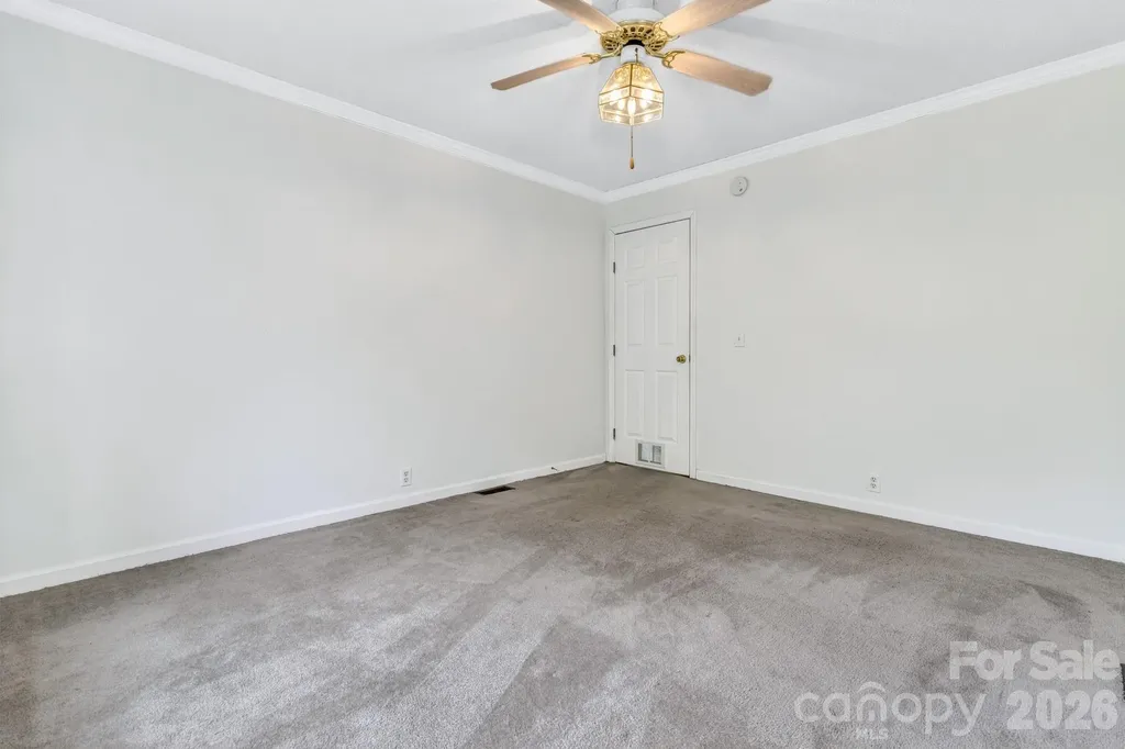 31 Trent Drive Leicester NC 28748