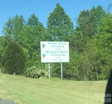 00 Charleston Harbor Drive Saluda NC 28773