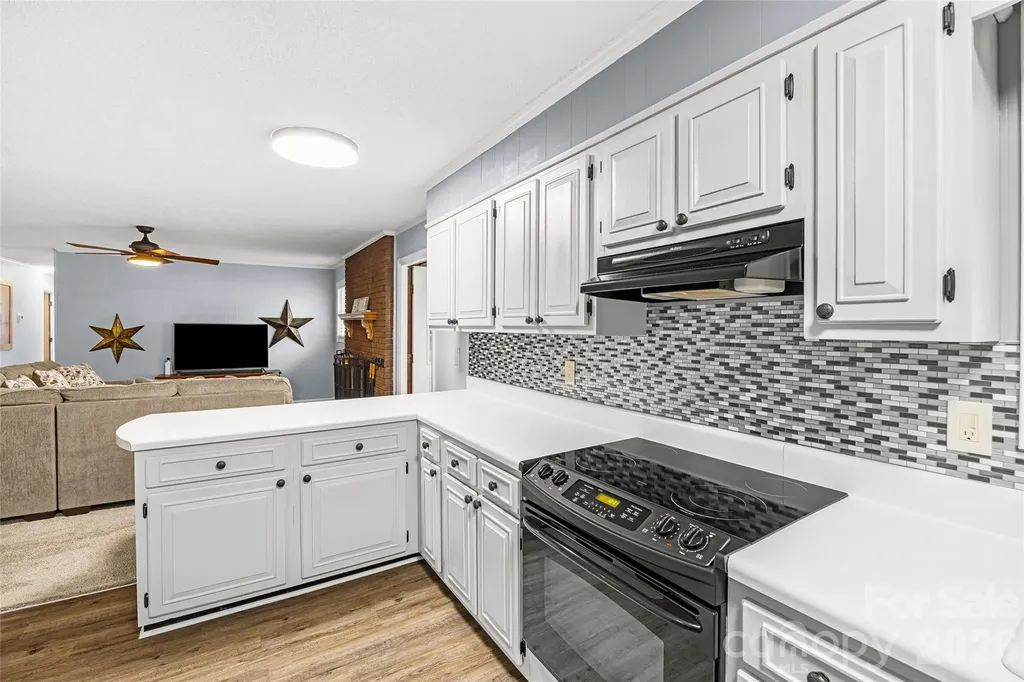2430 Old Cedarwood Drive NW Concord NC 28027