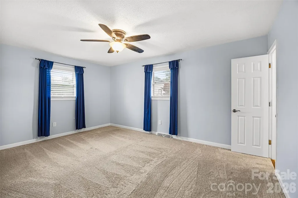 2430 Old Cedarwood Drive NW Concord NC 28027