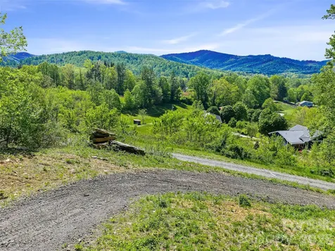 85 Shangrila Trail Spruce Pine NC 28777