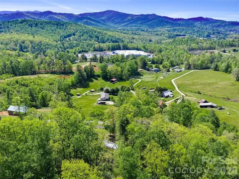85 Shangrila Trail Spruce Pine NC 28777