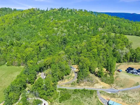 85 Shangrila Trail Spruce Pine NC 28777