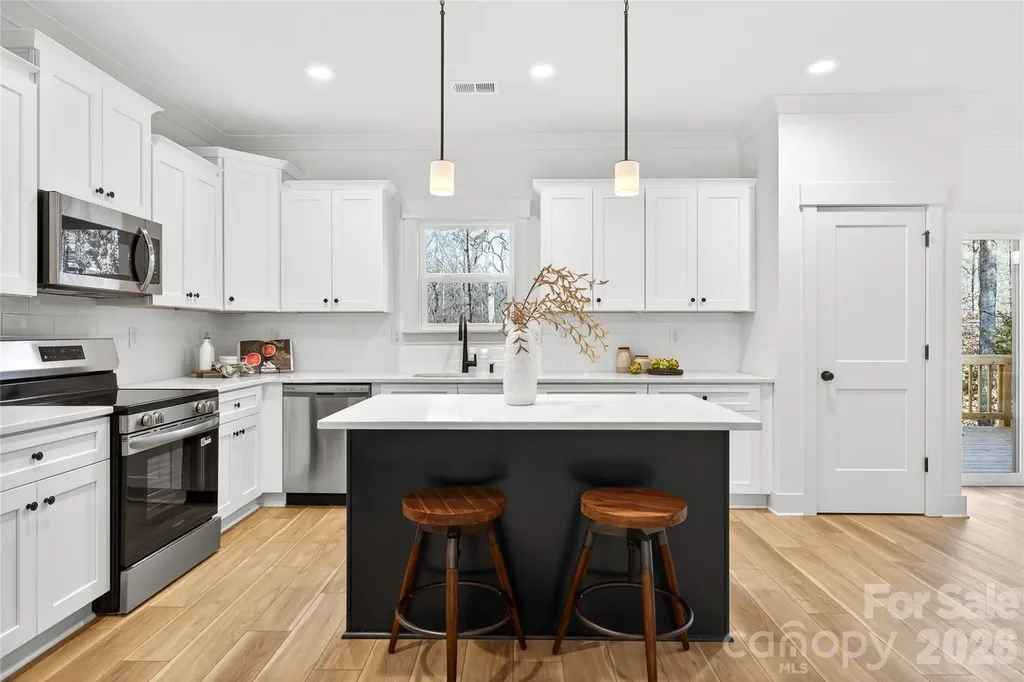 4630 Mcclure Road Charlotte NC 28216