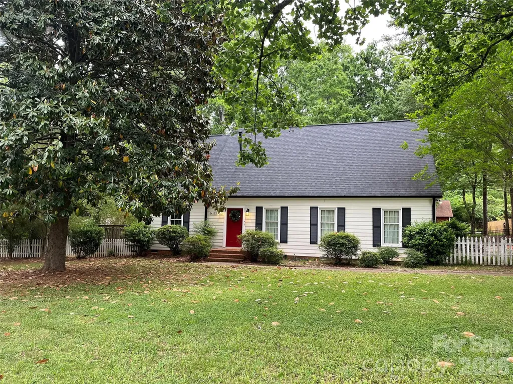 14132 Honeysuckle Ridge Drive Matthews NC 28105