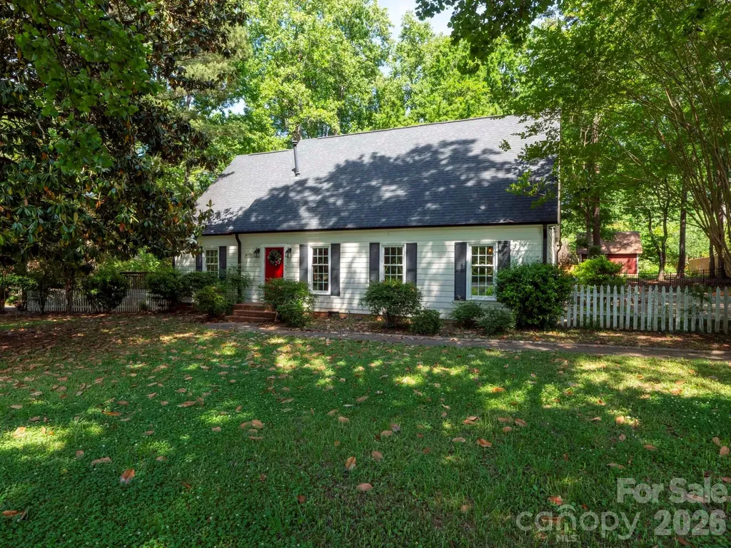 14132 Honeysuckle Ridge Drive Matthews NC 28105