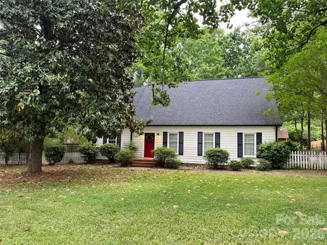 14132 Honeysuckle Ridge Drive Matthews NC 28105