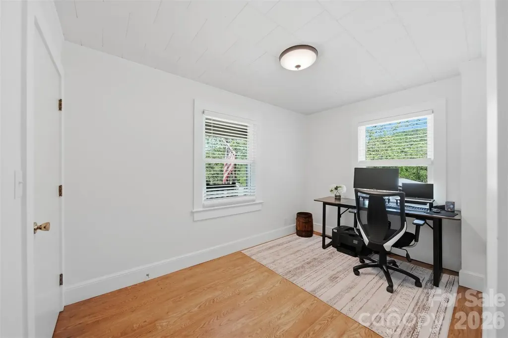 4316 Grandin Road Lenoir NC 28645