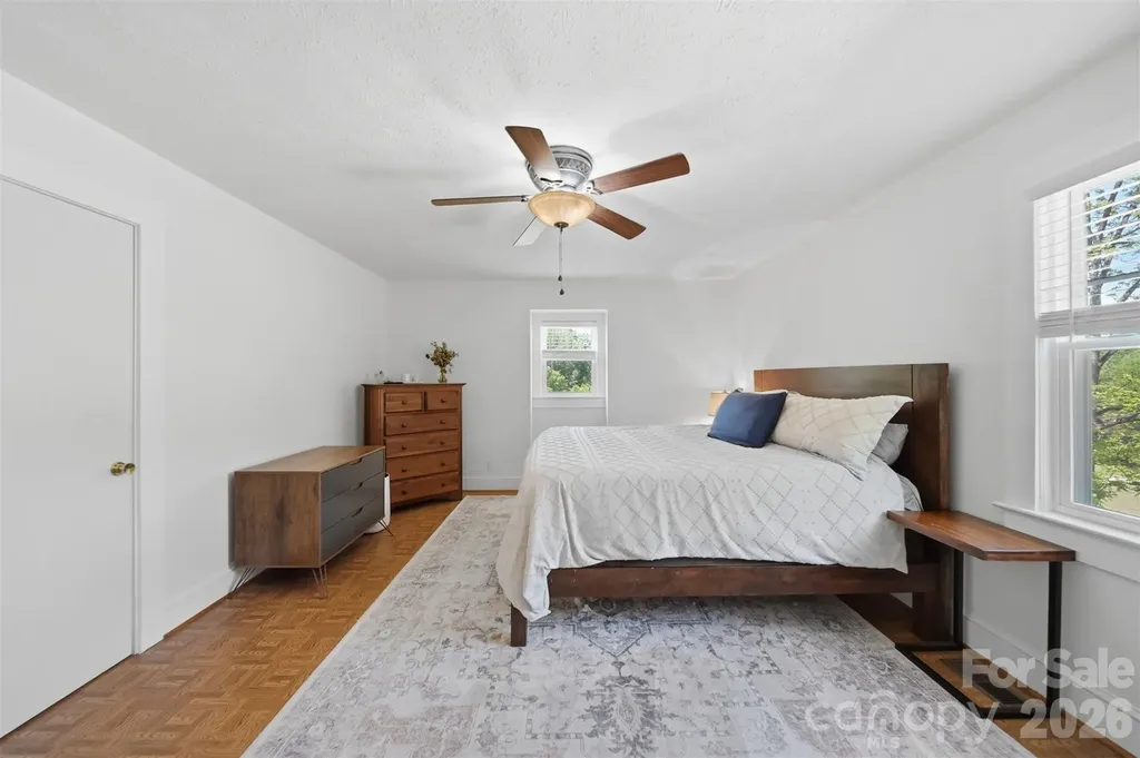 4316 Grandin Road Lenoir NC 28645