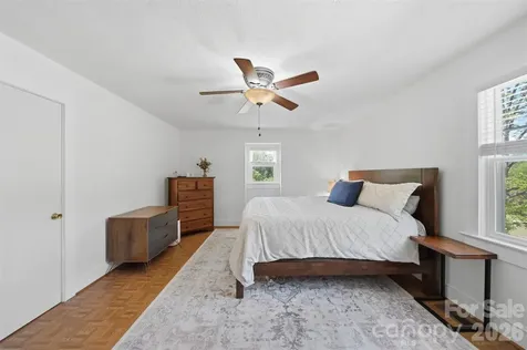 4316 Grandin Road Lenoir NC 28645