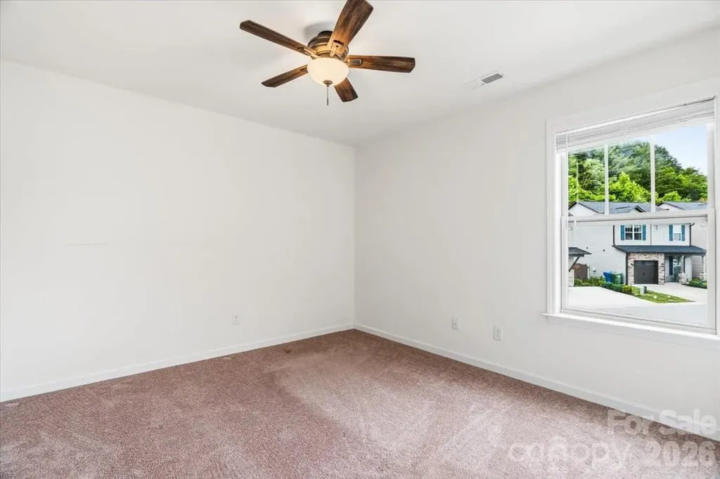 226 Cardwell Lane Fletcher NC 28732