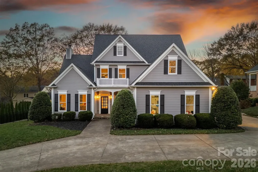 1019 10th Street Lane NW Hickory NC 28601