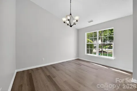 5313 Crisfield Road Charlotte NC 28269