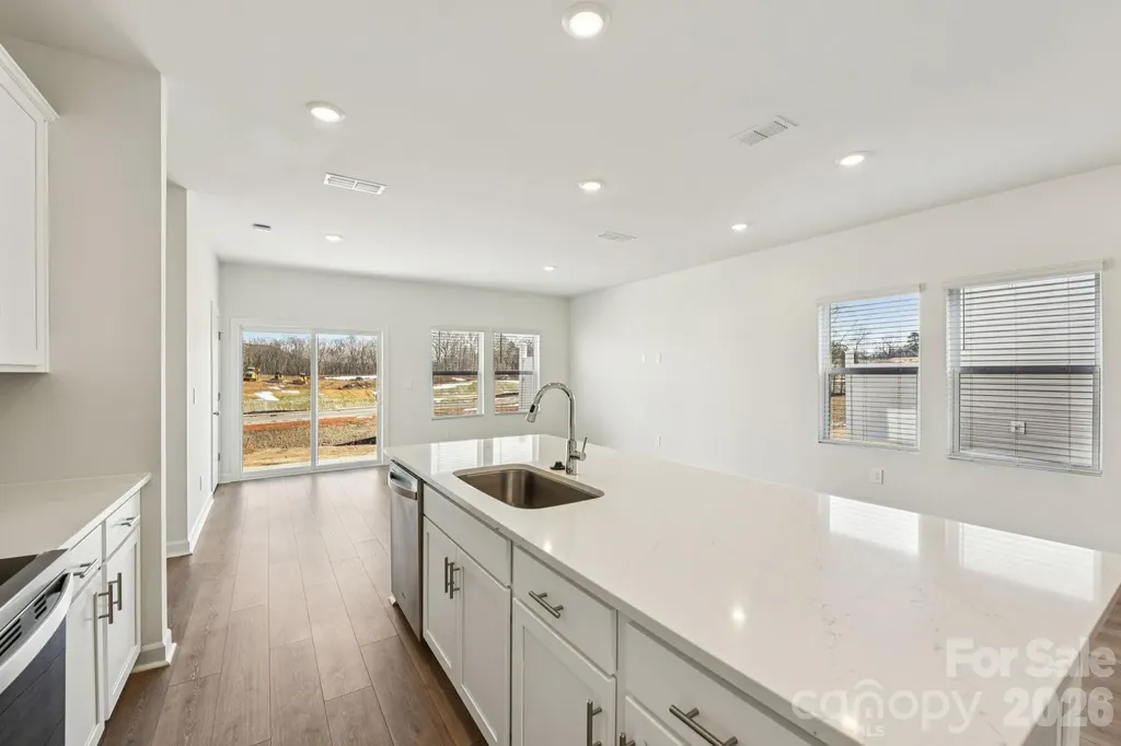 9036 Foggy Brook Loop Charlotte NC 28216
