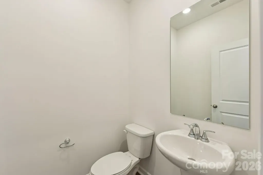 9036 Foggy Brook Loop Charlotte NC 28216