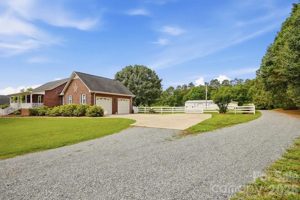 4017 Mullis Newsome Road Monroe NC 28110