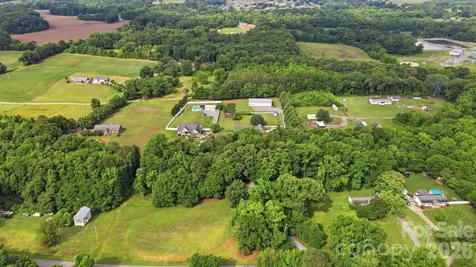 4017 Mullis Newsome Road Monroe NC 28110