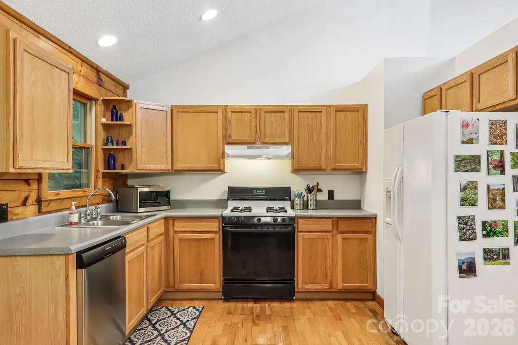 152 Trails End Lane Maggie Valley NC 28751