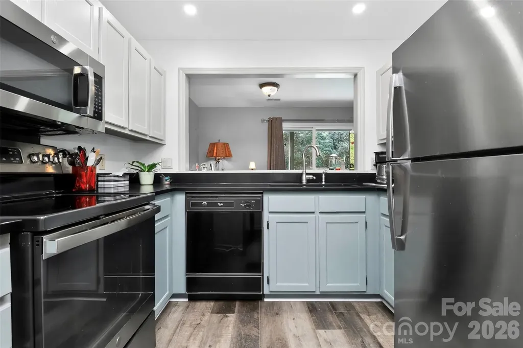 9232 Kings Canyon Drive Charlotte NC 28210