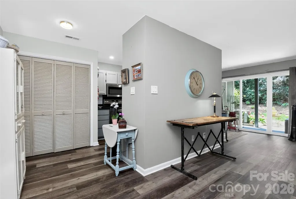 9232 Kings Canyon Drive Charlotte NC 28210