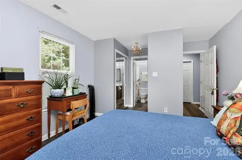 9232 Kings Canyon Drive Charlotte NC 28210