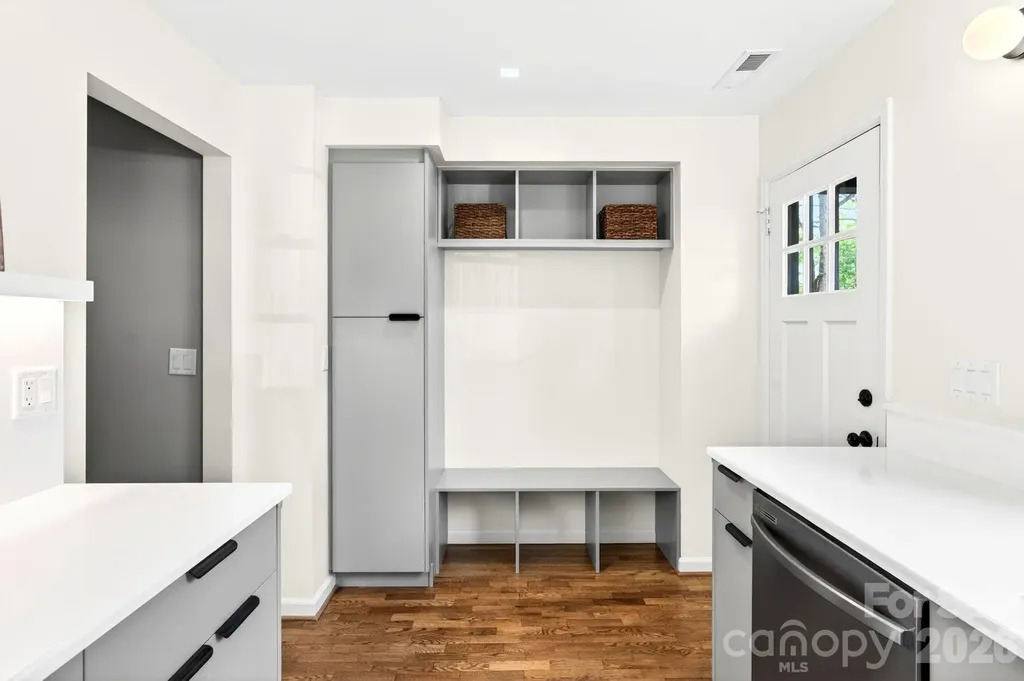 4 Baird Lane Asheville NC 28804