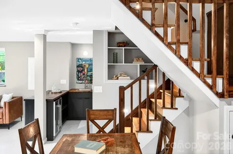 4 Baird Lane Asheville NC 28804