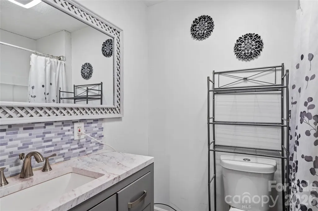 819 Mobile Street High Point NC 27260