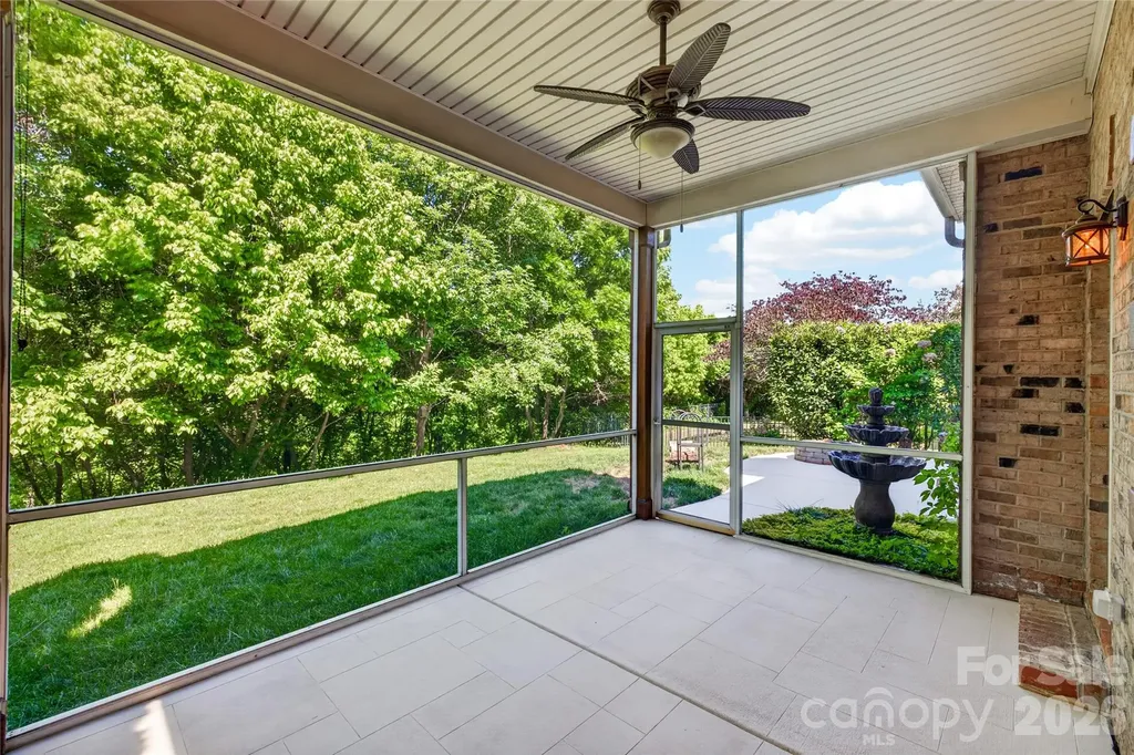 2279 Barrowcliffe Drive NW Concord NC 28027