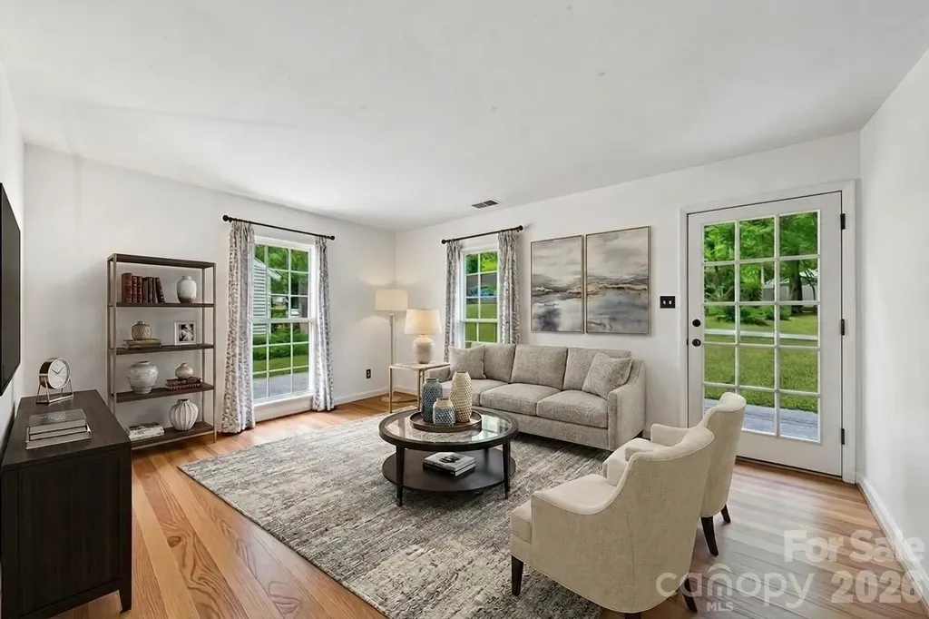 1005 Pinafore Drive Charlotte NC 28212