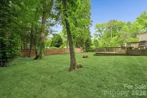 1005 Pinafore Drive Charlotte NC 28212