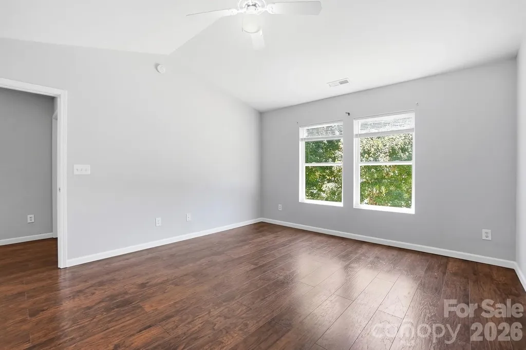 949 Willow Creek Drive Gastonia NC 28054