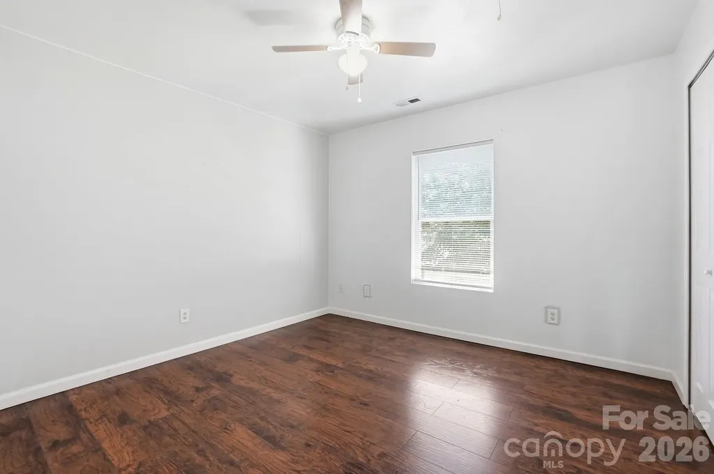 949 Willow Creek Drive Gastonia NC 28054