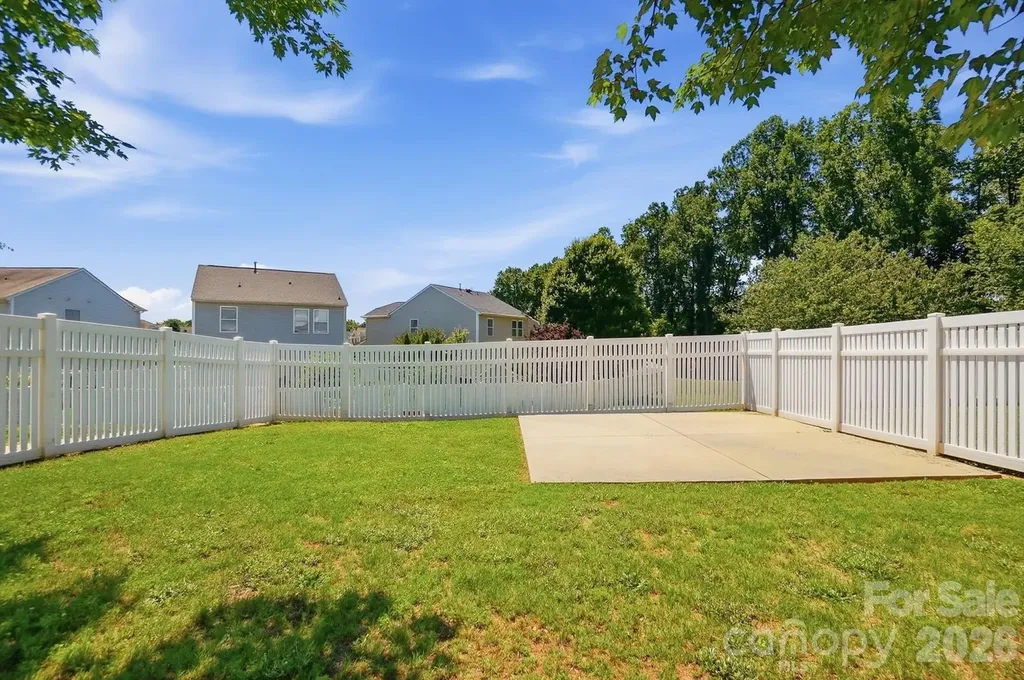 949 Willow Creek Drive Gastonia NC 28054