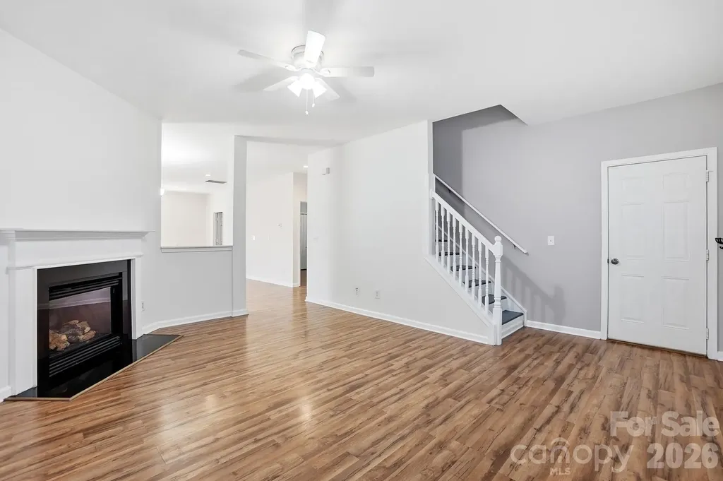 949 Willow Creek Drive Gastonia NC 28054
