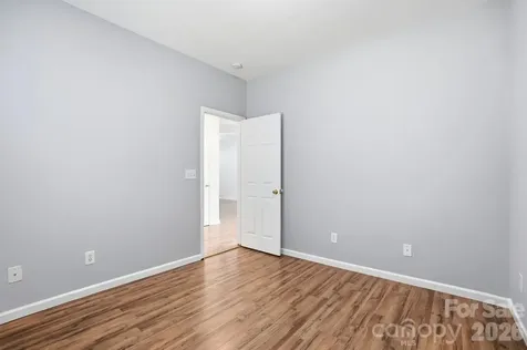 949 Willow Creek Drive Gastonia NC 28054