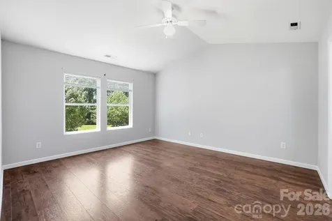 949 Willow Creek Drive Gastonia NC 28054