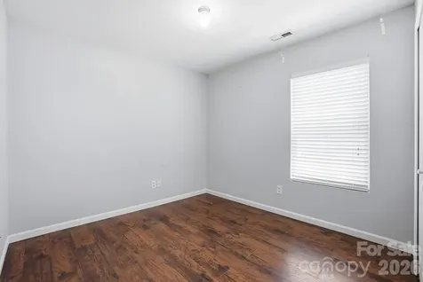 949 Willow Creek Drive Gastonia NC 28054