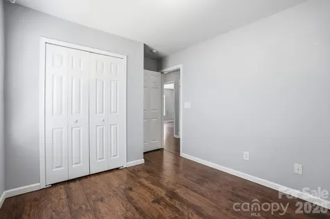 949 Willow Creek Drive Gastonia NC 28054