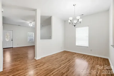 949 Willow Creek Drive Gastonia NC 28054