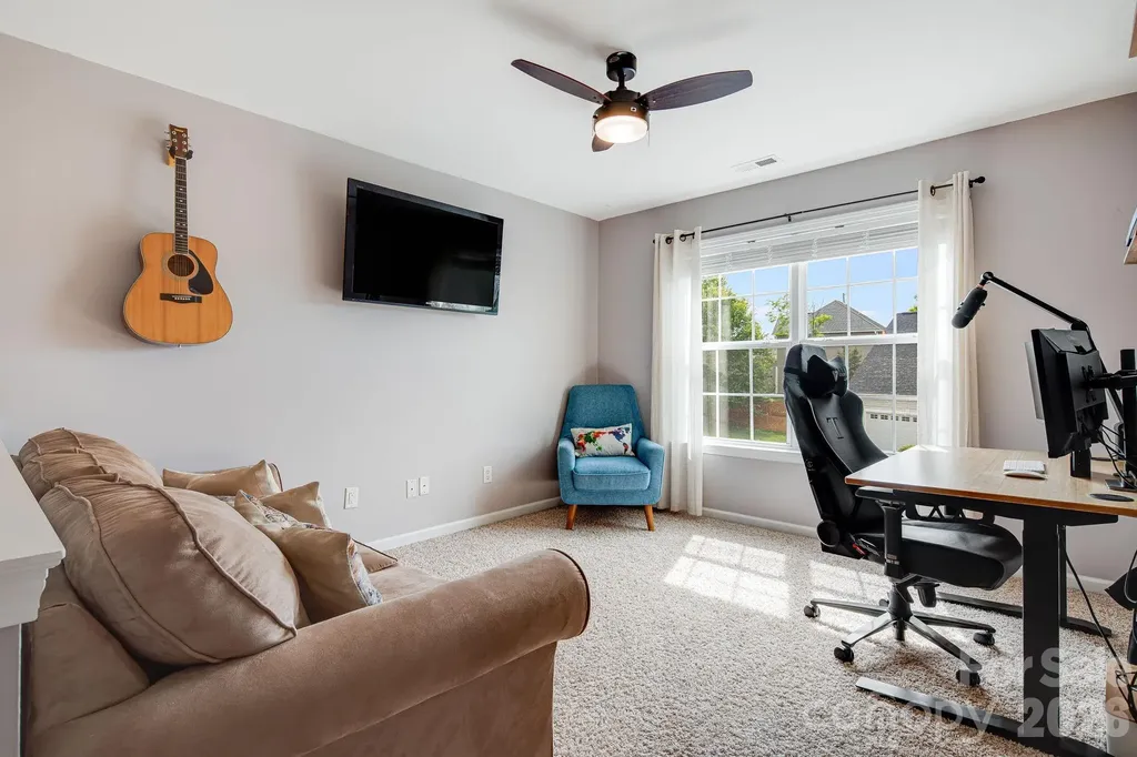 20 Stone River Drive Asheville NC 28804