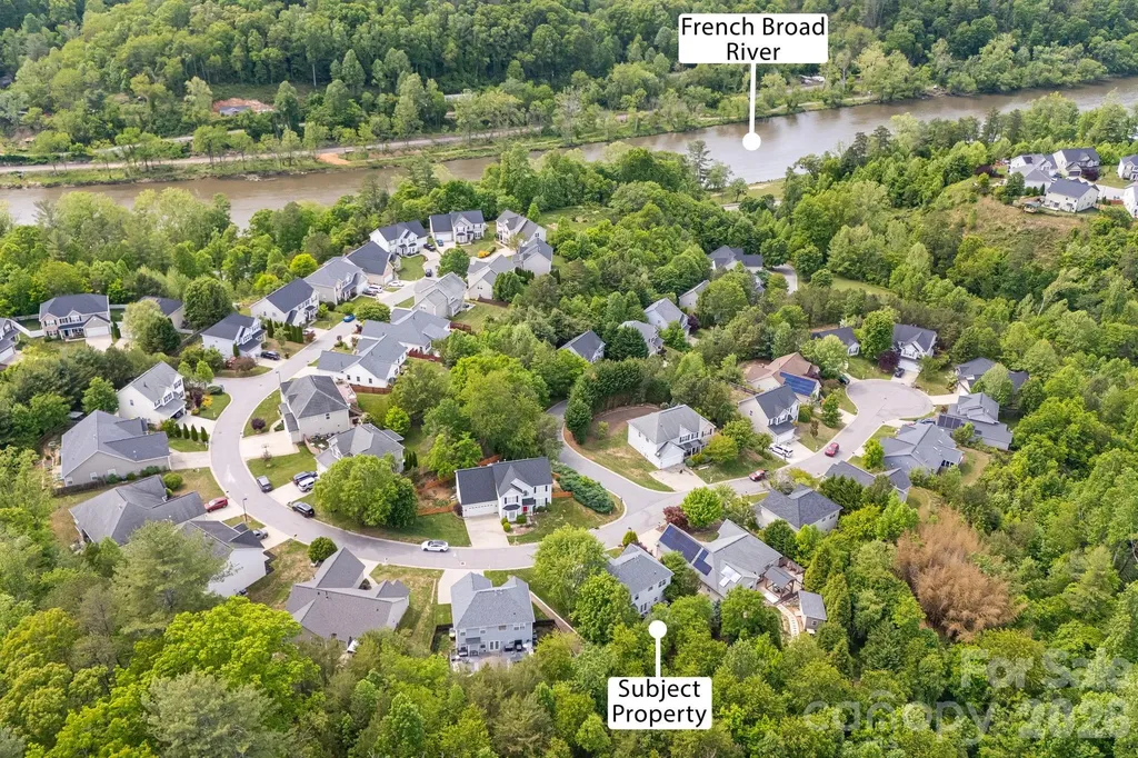 20 Stone River Drive Asheville NC 28804
