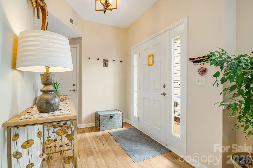 20 Stone River Drive Asheville NC 28804